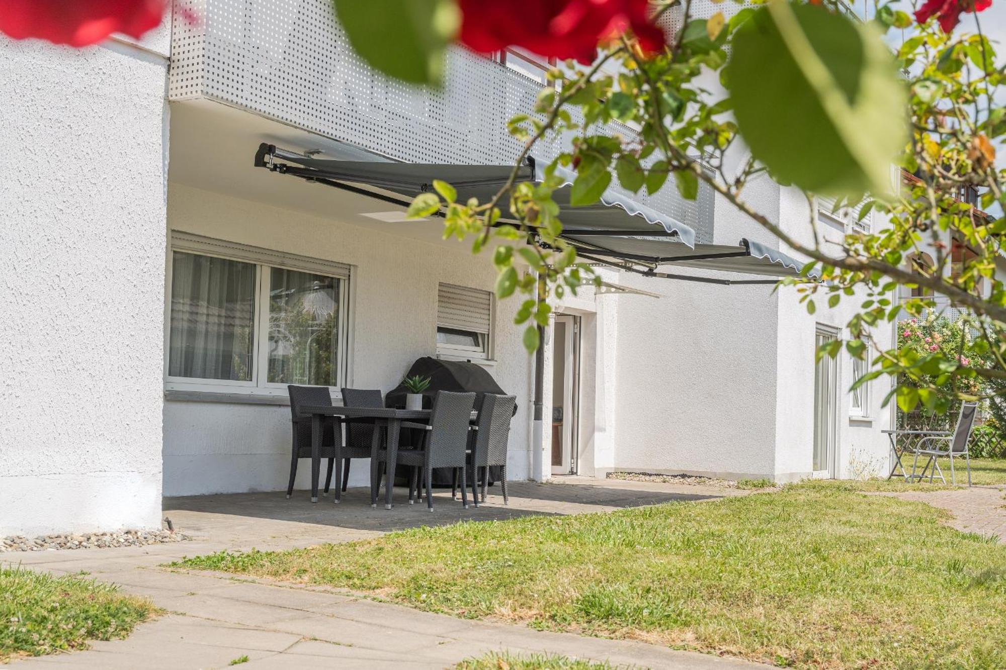Hotel Am Kirchplatz 于伯林根 外观 照片